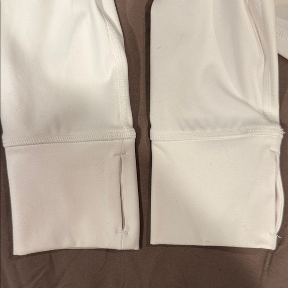 Oner Active Cropped Zip-Up Jacket - Picture 4 of 5